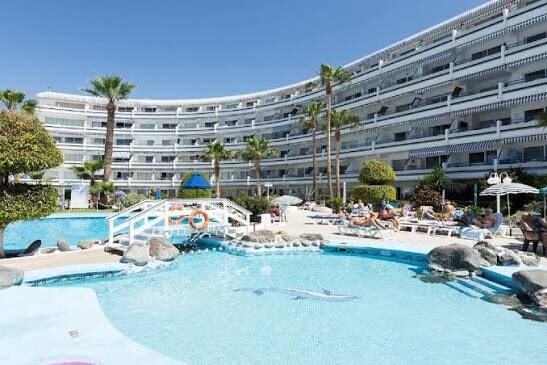 London, Business, Villas In Tenerife