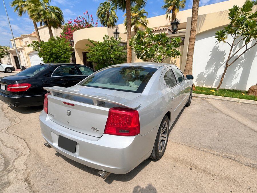Riyadh, Vehicles, Cars & Trucks , SAR 24000,  Dodge Charger R/T,  2006,  Automatic,  307278 KM,    - 5.7 HEMI V8 - Expat Owned - Riyadh