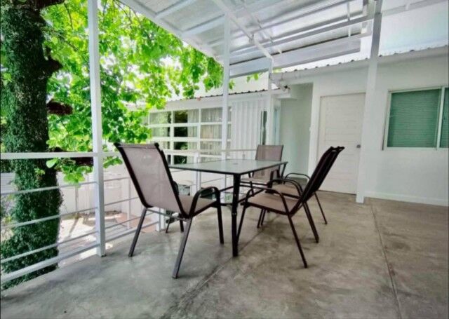 Bangkok, Real Estate For Sale, THB 6800000,  6 BR,  100 Sq. Feet,  Urgent Sale! Big Pool Villa In The Center Of Chiang Mai Reduced To Only 6.8 Million Baht!