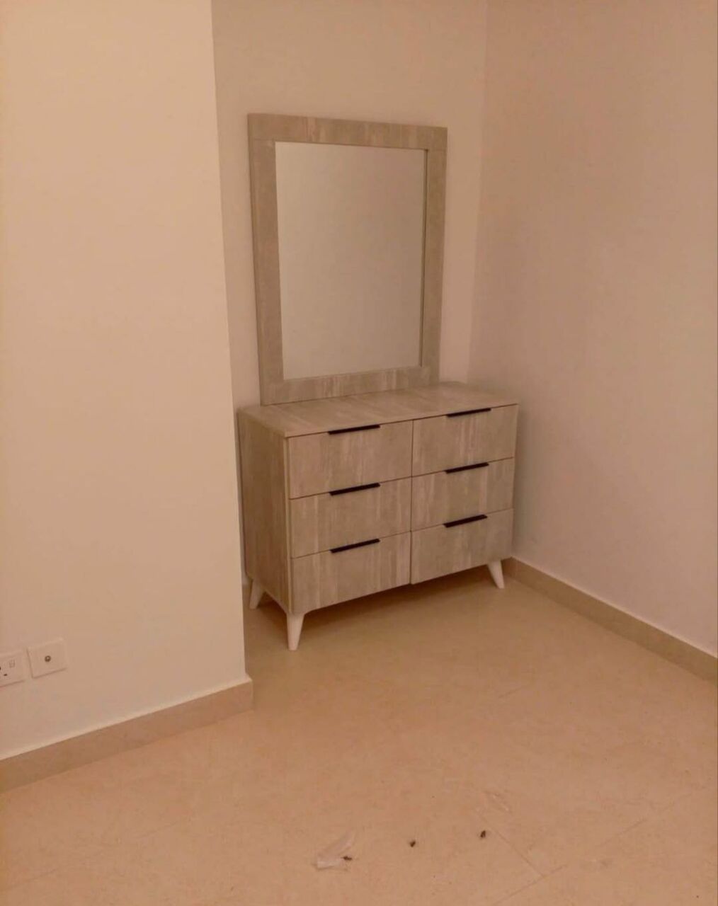 Jeddah, Furniture, SAR 1,  New Complete Bedroom Set For Sale
