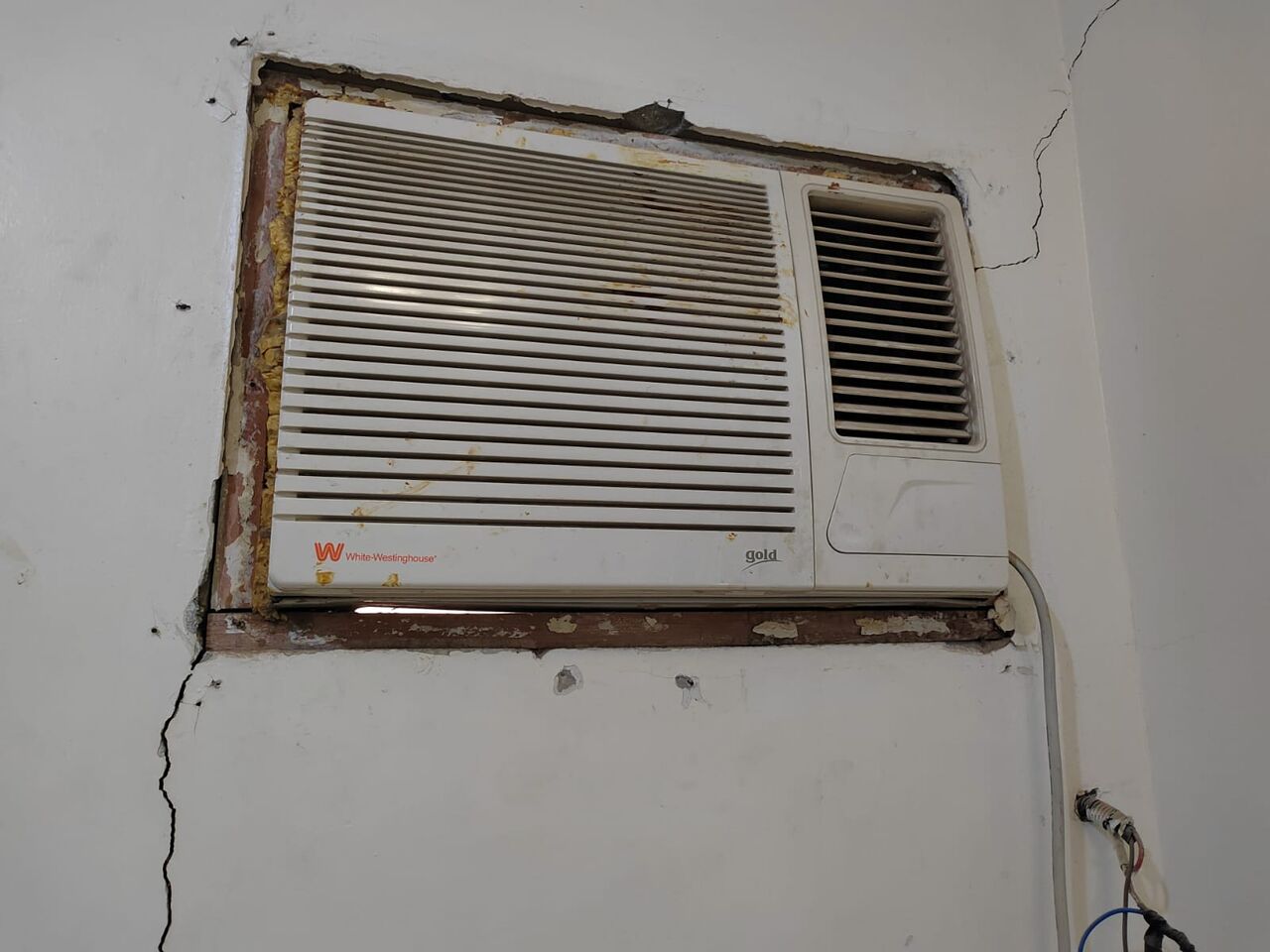 Umm Al Hamam, Air Conditioners, SAR 1200,  TWO-AC For Sale
