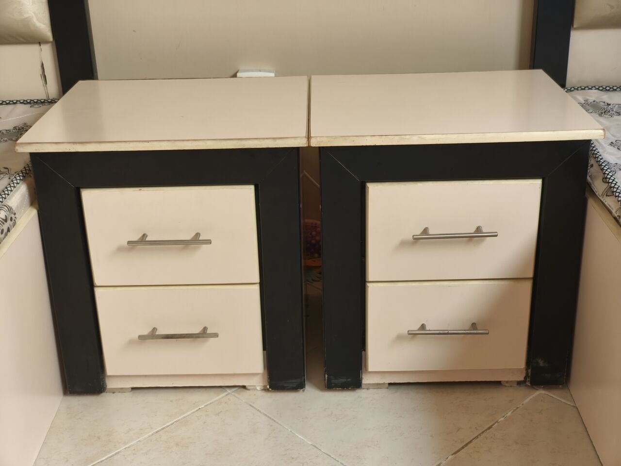 Al Fayha, Furniture, SAR 5000,  3single Beds With Mattresses,2 Side Drawers,5 Door Wardrobe, 1queen Size Bed With Mattress