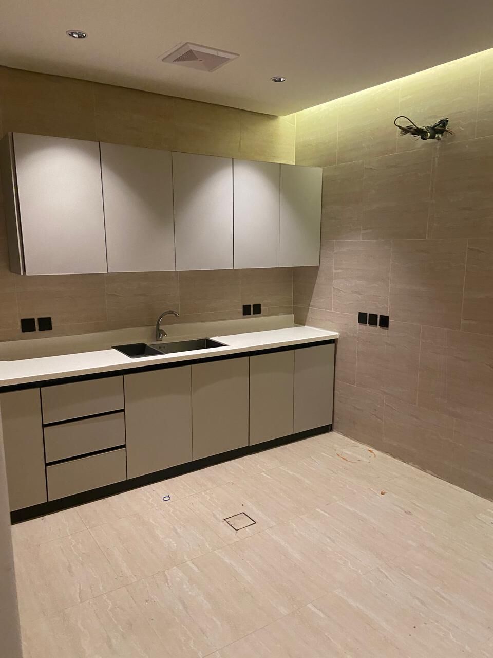 Khobar, Apartments, Flats, Houses & Villas, SAR 2500/month,  2 BR,  I Want To Rent Out The Flat