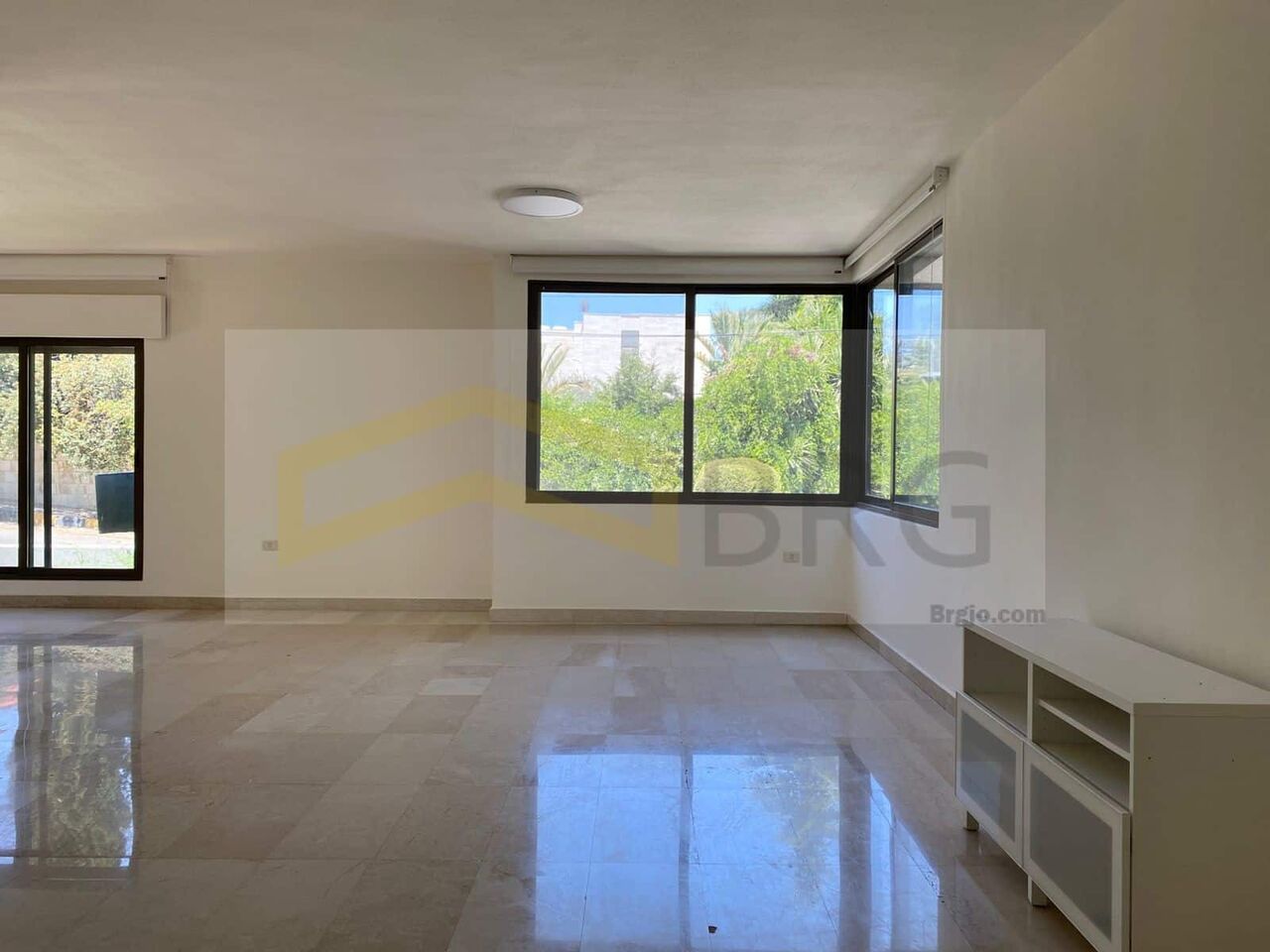 Abdoun, Apts/Flats Wanted, JOD 20000/year,  Furnished,  3 BR,  Abdoun. Where Space Meets Refined Living.