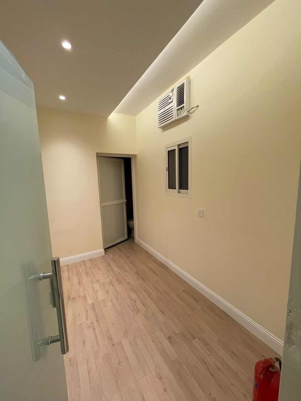 Riyadh, Offices, SAR 230000,  185 Sq. Meter,  PRIME COMMERCIAL SPACE FOR RENT