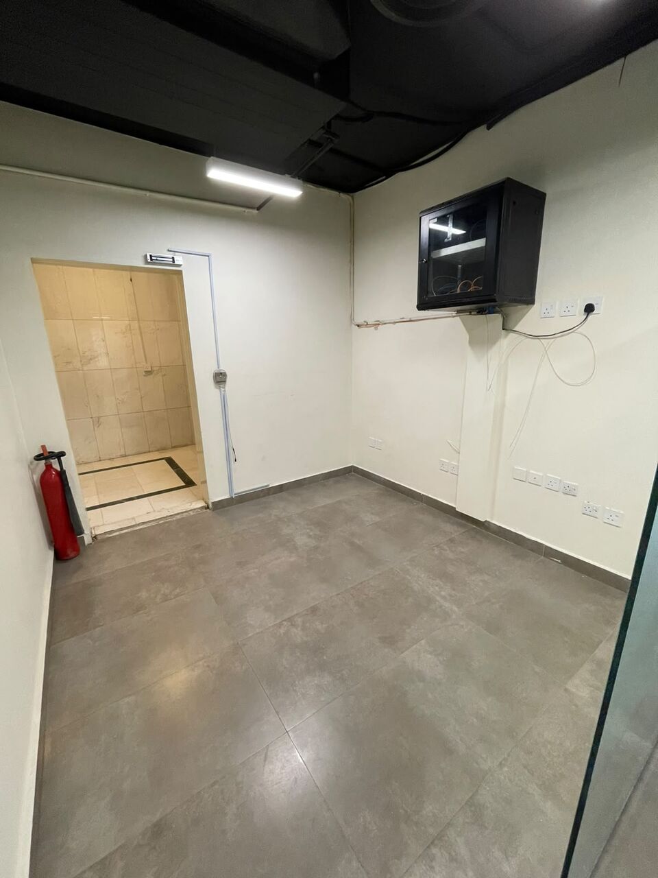 Riyadh, Offices, SAR 230000,  185 Sq. Meter,  PRIME COMMERCIAL SPACE FOR RENT