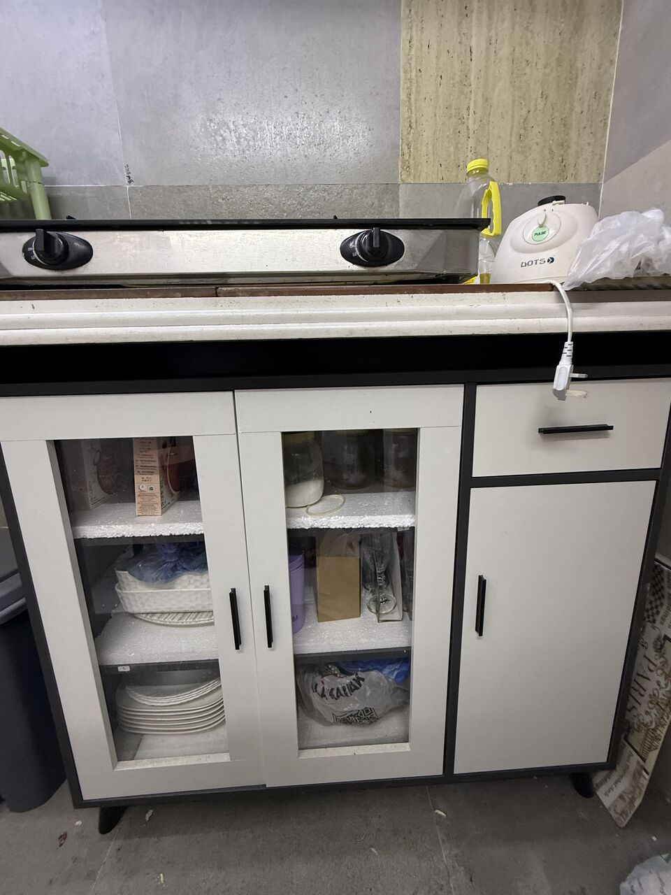 Al Malaz, Electronics, SAR 1500,  Stove , Tv, Refrigerator & Kitchen Cabinet