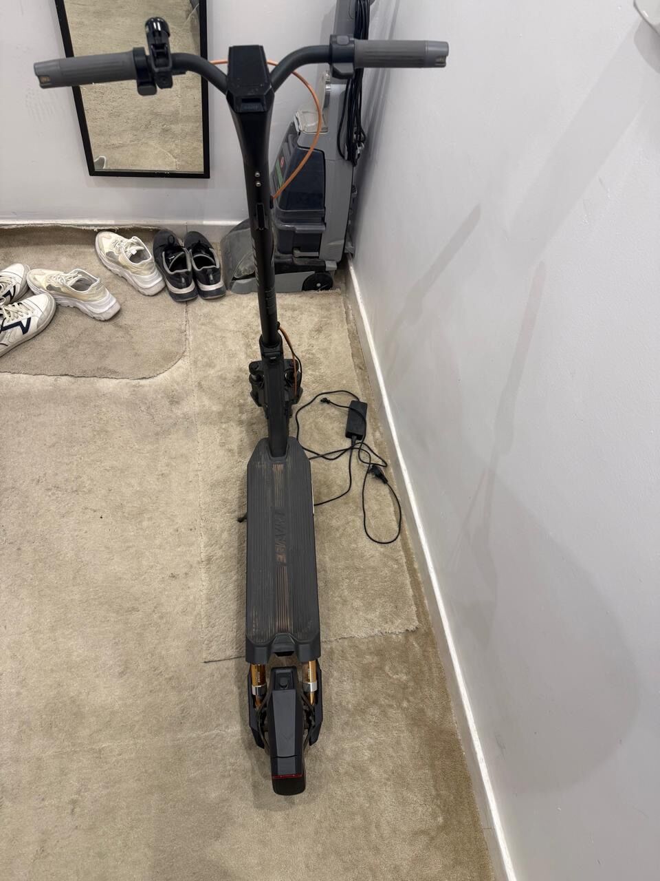Riyadh, Bicycles, SAR 1899,  NAVEE GT3 PRO MAX For Sale-Used Like New