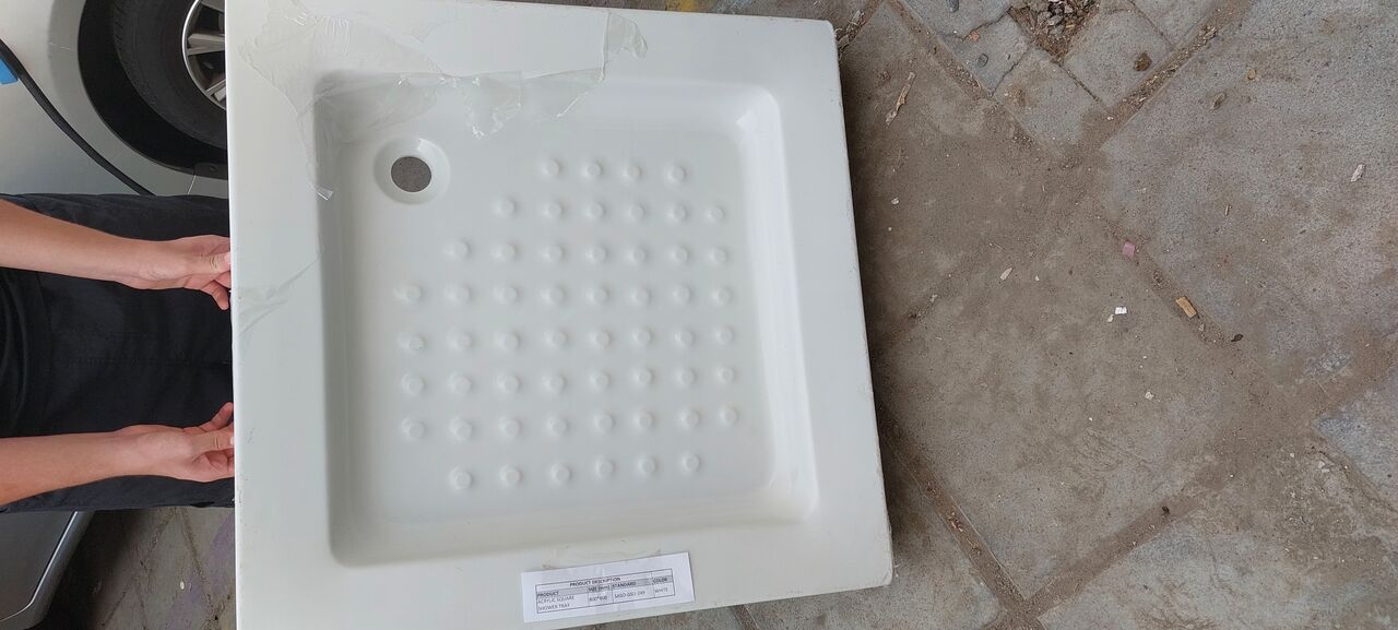 Jeddah, Furniture, SAR 70,  Acrylic Square Shower Tray  Size  80x 80 Cm. Not Used