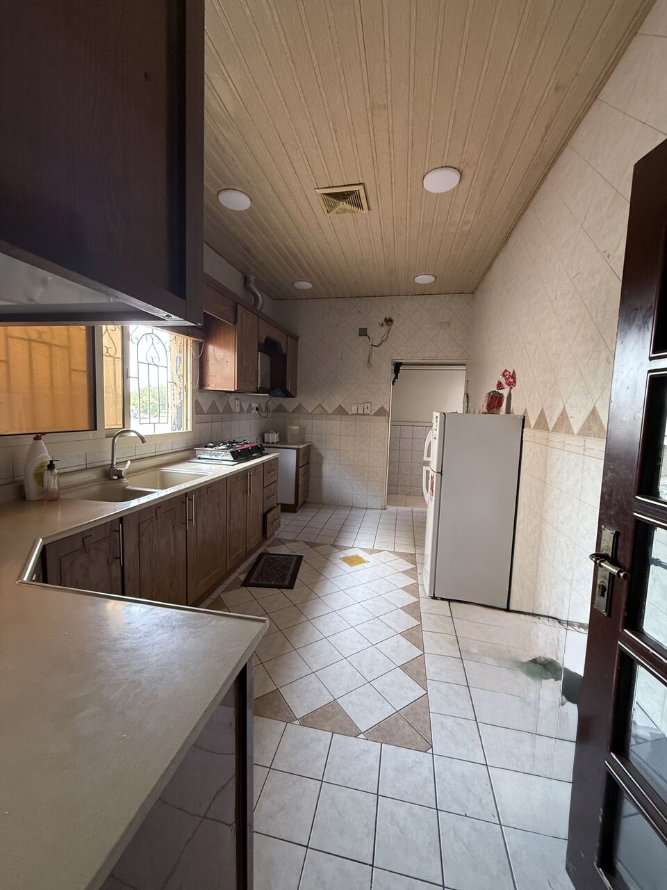 Safwa, Household Items, SAR 1400,  3 BHK Flat For Rent In Safwa
