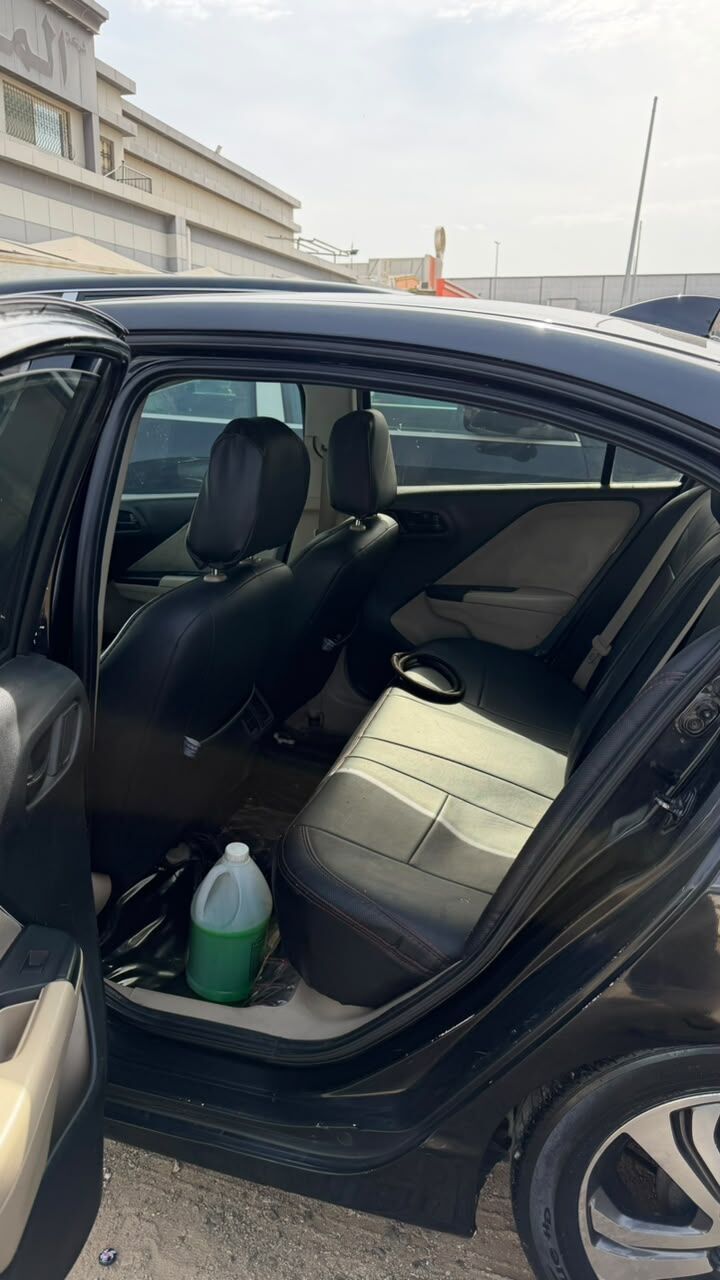 Jeddah, Vehicles, Cars & Trucks , SAR 14000,  Honda City,  2014,  Automatic,  26 KM,  / I Want To Sell My