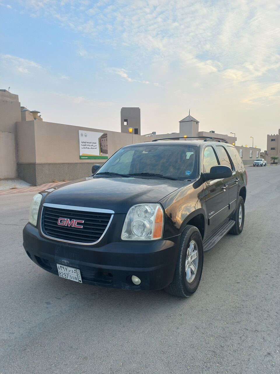 Riyadh, Vehicles, Cars & Trucks , SAR 52500,  Gmc Yukon,  2012,  Automatic,  148000 KM,   Original Condition