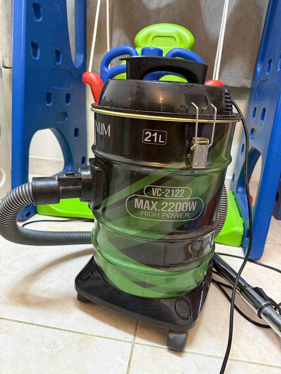 Al Sahafa, Appliances, SAR 200,  Vaccum Cleaner For Sale