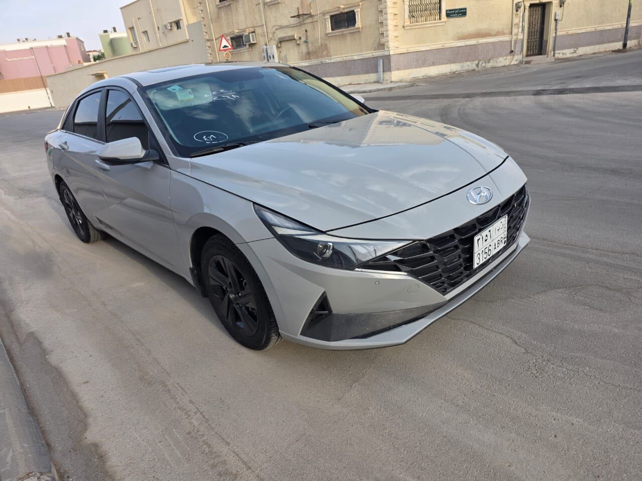 Riyadh, Vehicles, Cars & Trucks , SAR 43000,  Hyundai Elantra,  2022,  Automatic,  270000 KM,   Full Option