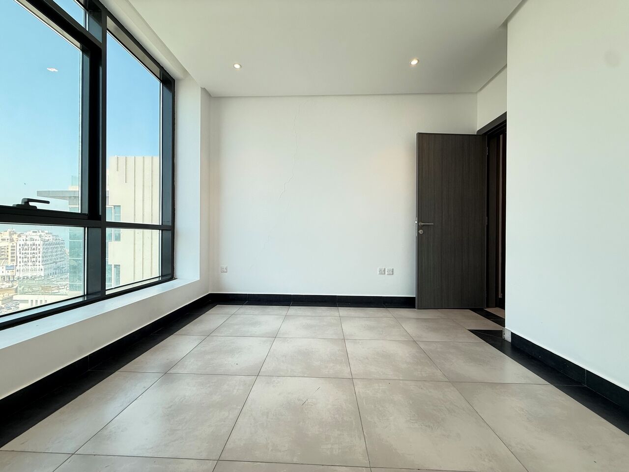 Salmiya, Apartments, Flats, Houses & Villas, KWD 1200/month,  3 BR,  Salmiya &ndash; Sea View, Three Bedroom Penthouse W/private Terrace