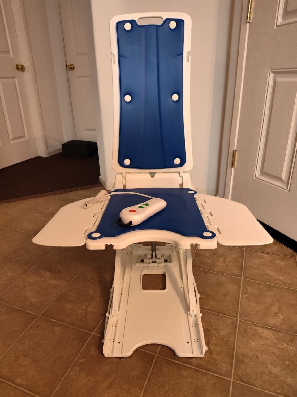 Los Angeles, Appliances, Shower Bench With Adjustable Back Rest And Padded Arms