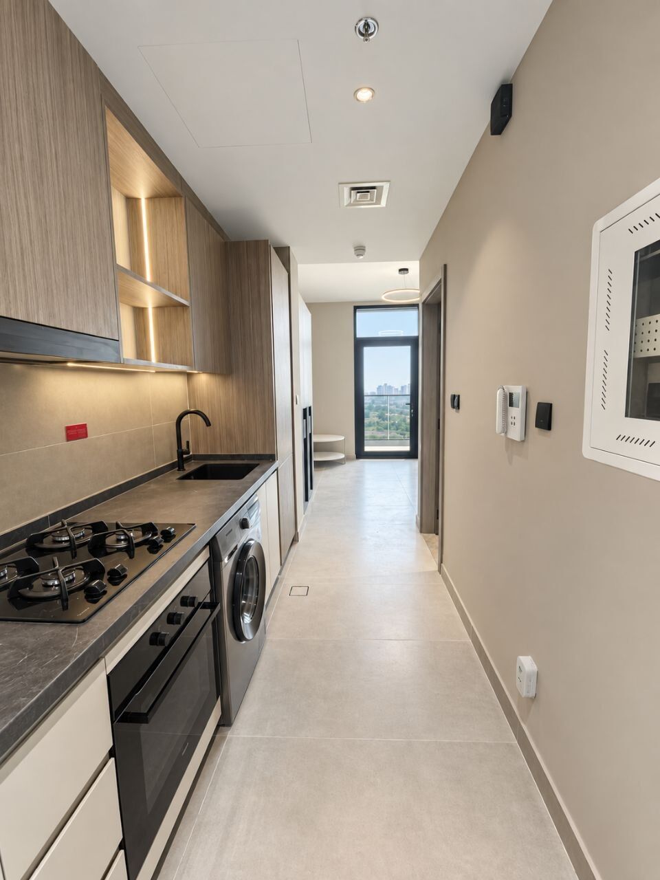Dubai, Apartments, Flats, Houses & Villas, AED 55000/year,  Furnished,  Studio,  34 Sq. Meter,  Golf Vista Heights Studio - Furnished, Golf View, Direct Owner