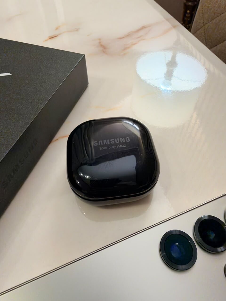 Riyadh, Mobile Phones, SAR 2500,  Samsung Galaxy S25 Ultra 256GB + Galaxy Buds Live For Sale