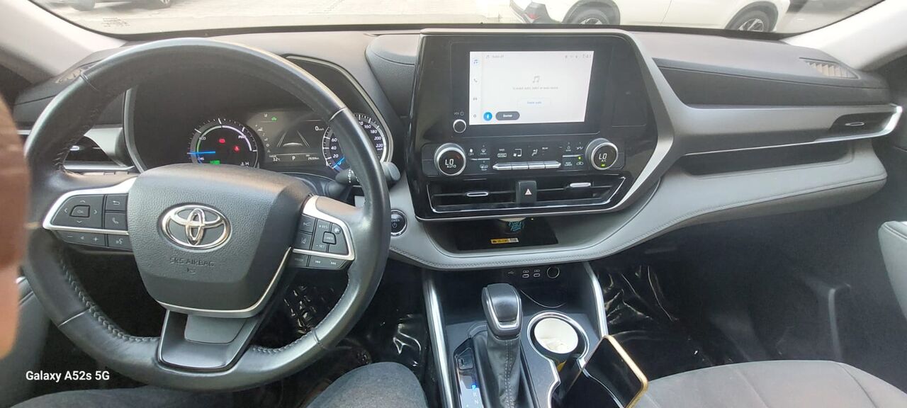 Al Faisaliyah, Vehicles, Cars & Trucks , SAR 130000,  Toyota Highlander Hybrid,  2023,  Automatic,  29200 KM,  FOR SALE &ndash;  GLE 4X4