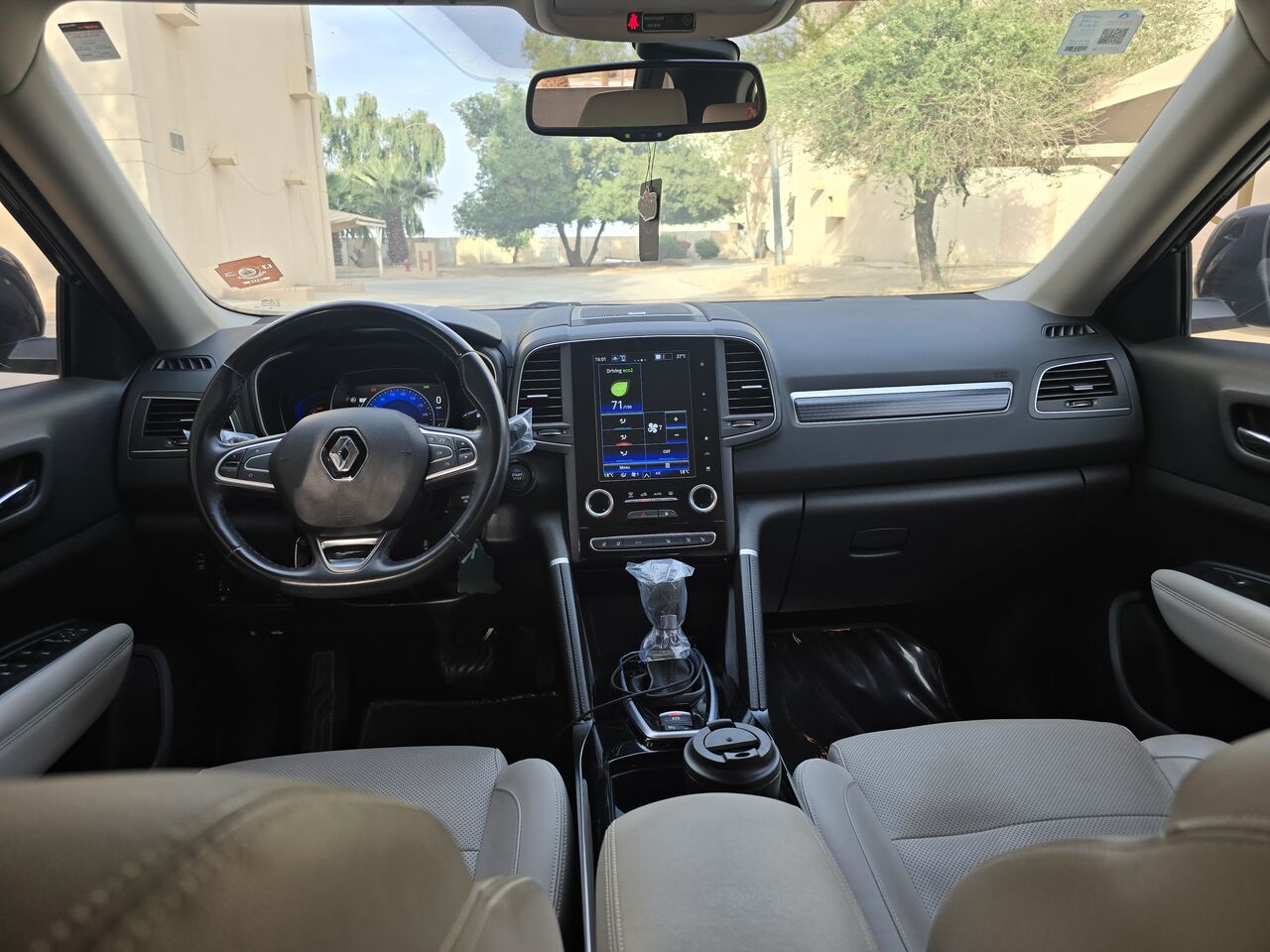 Riyadh, Vehicles, Cars & Trucks , SAR 60550,  Renault Koleos,  2022,  Automatic,  58700 KM,