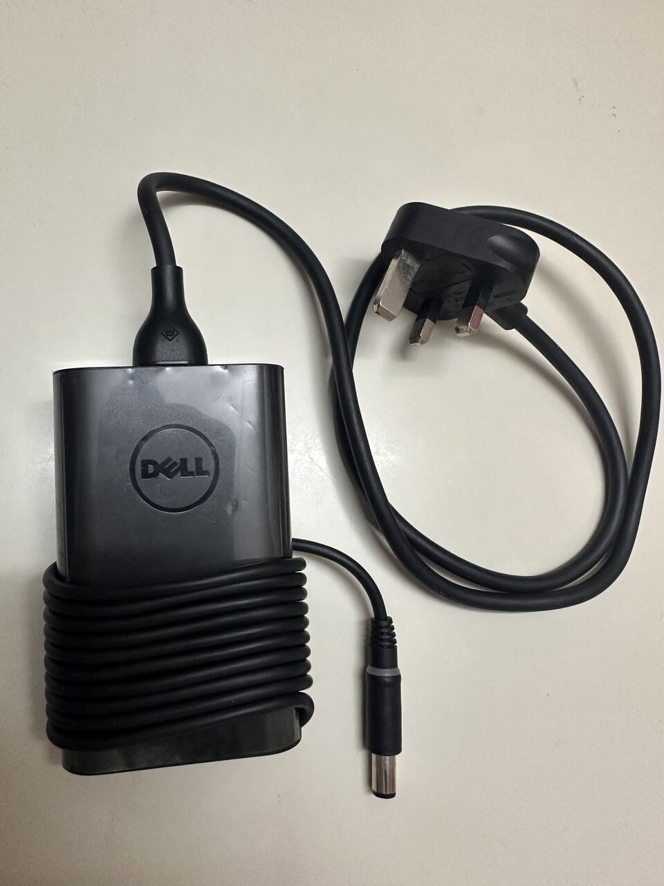 Al Baghdadyiah Al Sharqyia, Computers, SAR 100,  Original Dell Laptop Charger 65W (19.5V 3.34A - 7.4mm Barrel Tip)