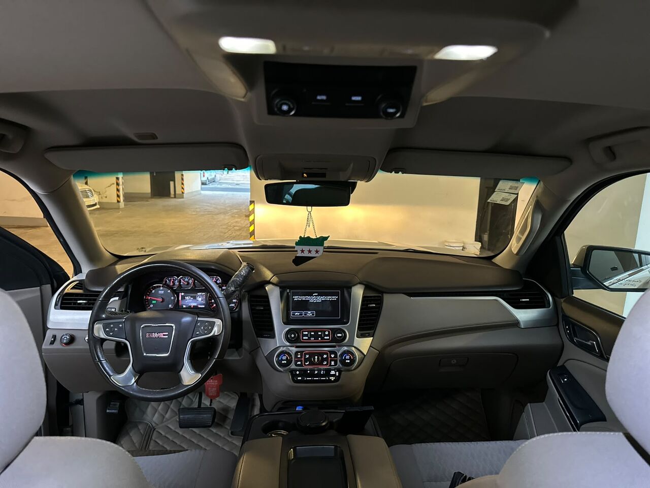 Riyadh, Auto Parts, SAR 92000,  جمس يوكن 2016 قصير بدون دبل سعودي ممشي 104 الف