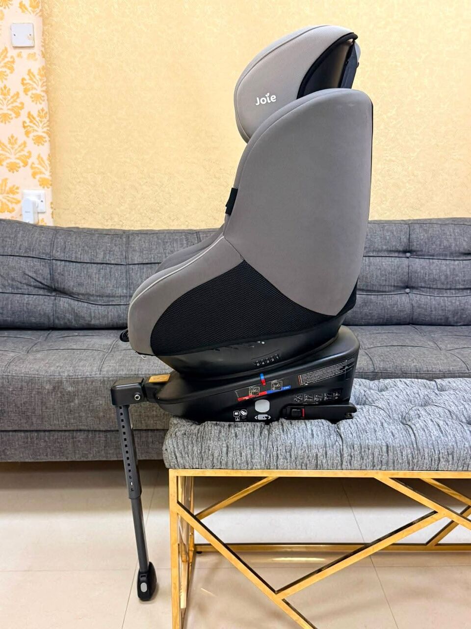 Jeddah, Baby & Kid Stuff, SAR 700,  Joie (UK Brand) Baby Comfortable Car Seat 360 Rotateable With Iso Fix Base