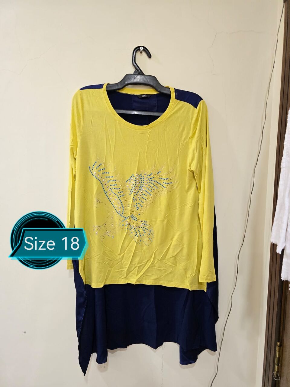 Jeddah, Household Items, SAR 15,  Neat And Clean Excellent Condition Used Clothes. SAR 15 Per Item.