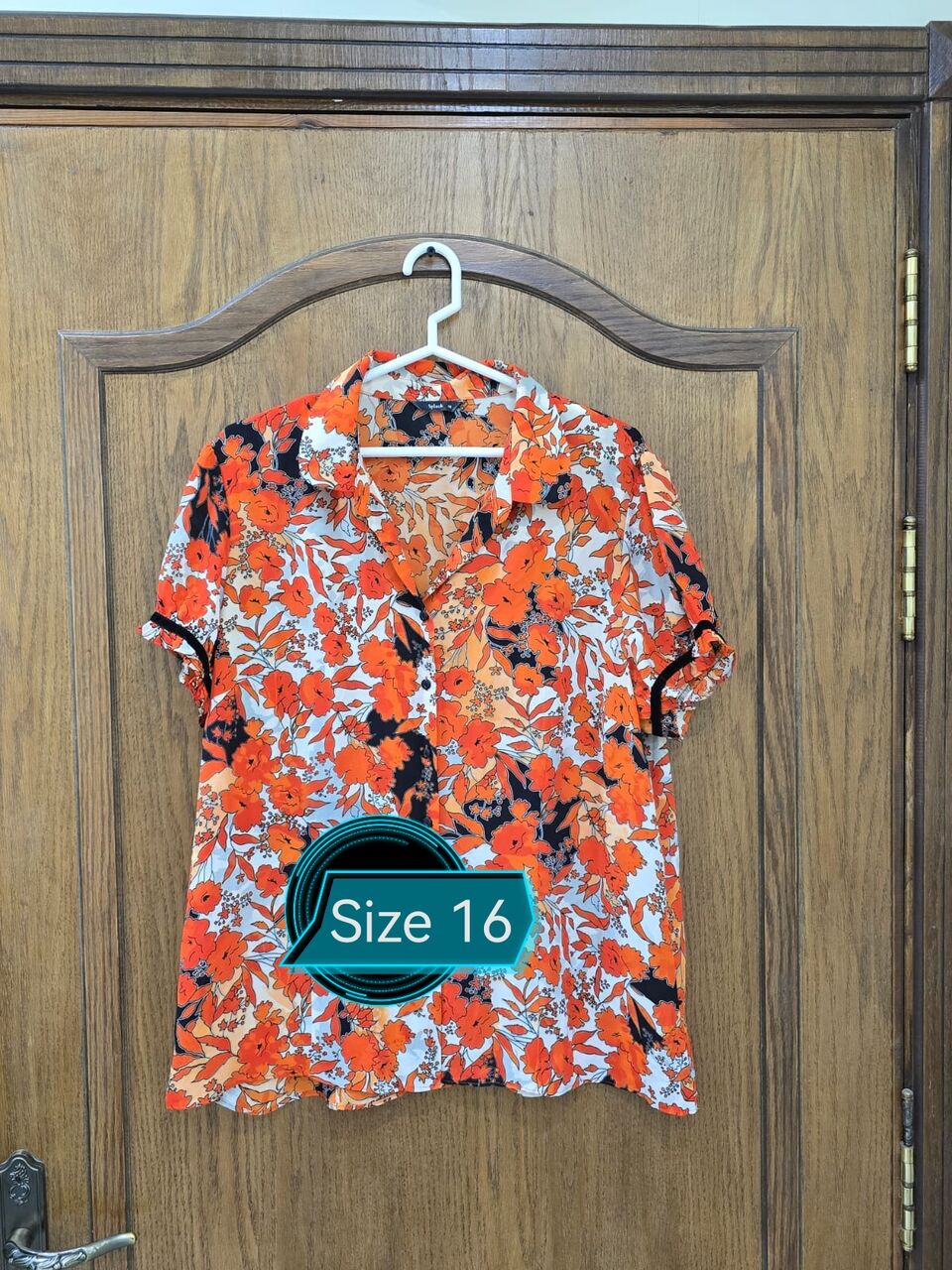 Jeddah, Household Items, SAR 15,  Neat And Clean Excellent Condition Used Clothes. SAR 15 Per Item.