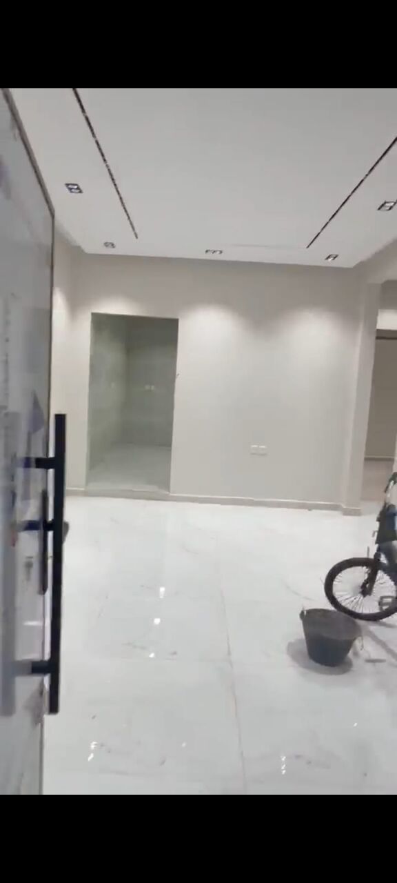 Al Naseem, Apartments, Flats, Houses & Villas, SAR 35000/year,  3 BR,  Brand New Family Apartment First Floor With Large 3 Beadrooms 2 Bath Well Maintain House