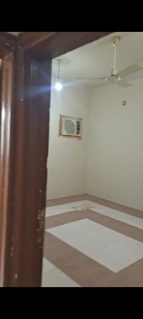 Al Naseem, Apartments, Flats, Houses & Villas, SAR 20000/year,  3 BR,  Family Apartment First Floor With Alrge 3 Beadrooms 2 Bath Well Located Near Metro