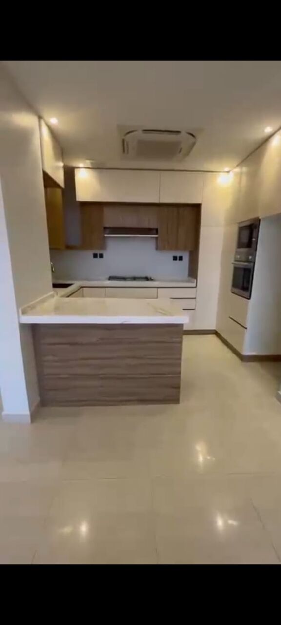 Al Rawdah, Apartments, Flats, Houses & Villas, SAR 65000/year,  4 BR,  Family Apartment 2nd Floor With Open Galary And Taris Well Maintain Large House