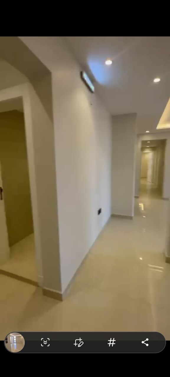 Al Rawdah, Apartments, Flats, Houses & Villas, SAR 65000/year,  4 BR,  Family Apartment 2nd Floor With Open Galary And Taris Well Maintain Large House