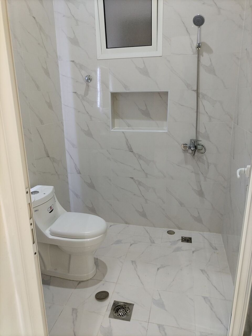 Khobar, Apartments, Flats, Houses & Villas, SAR 27000/year,  2 BR,  Family Apartment For Rent (Two Rooms, Two Bathrooms, Air-conditioned Kitchen, Split Passen