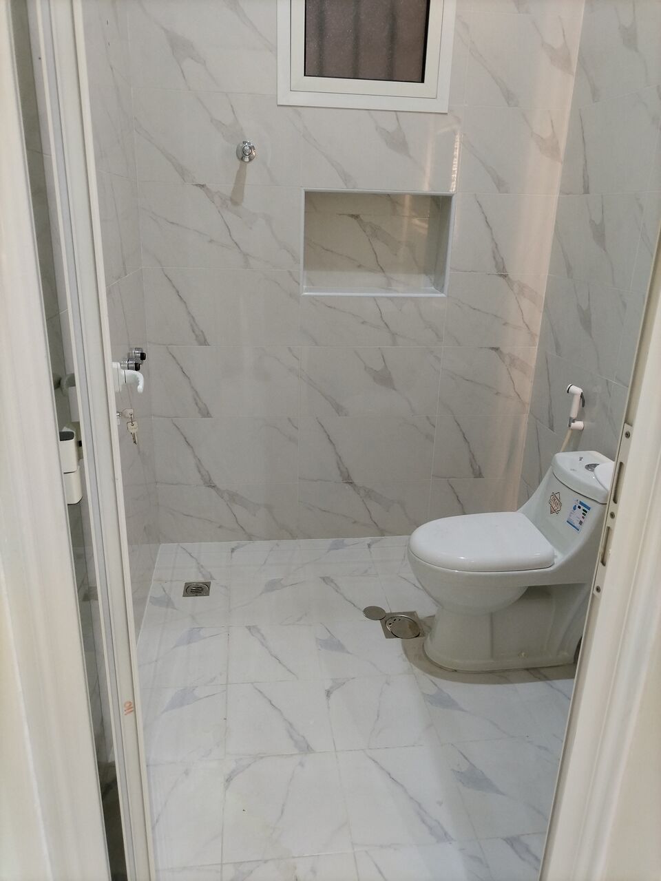 Khobar, Apartments, Flats, Houses & Villas, SAR 27000/year,  2 BR,  Family Apartment For Rent (Two Rooms, Two Bathrooms, Air-conditioned Kitchen, Split Passen
