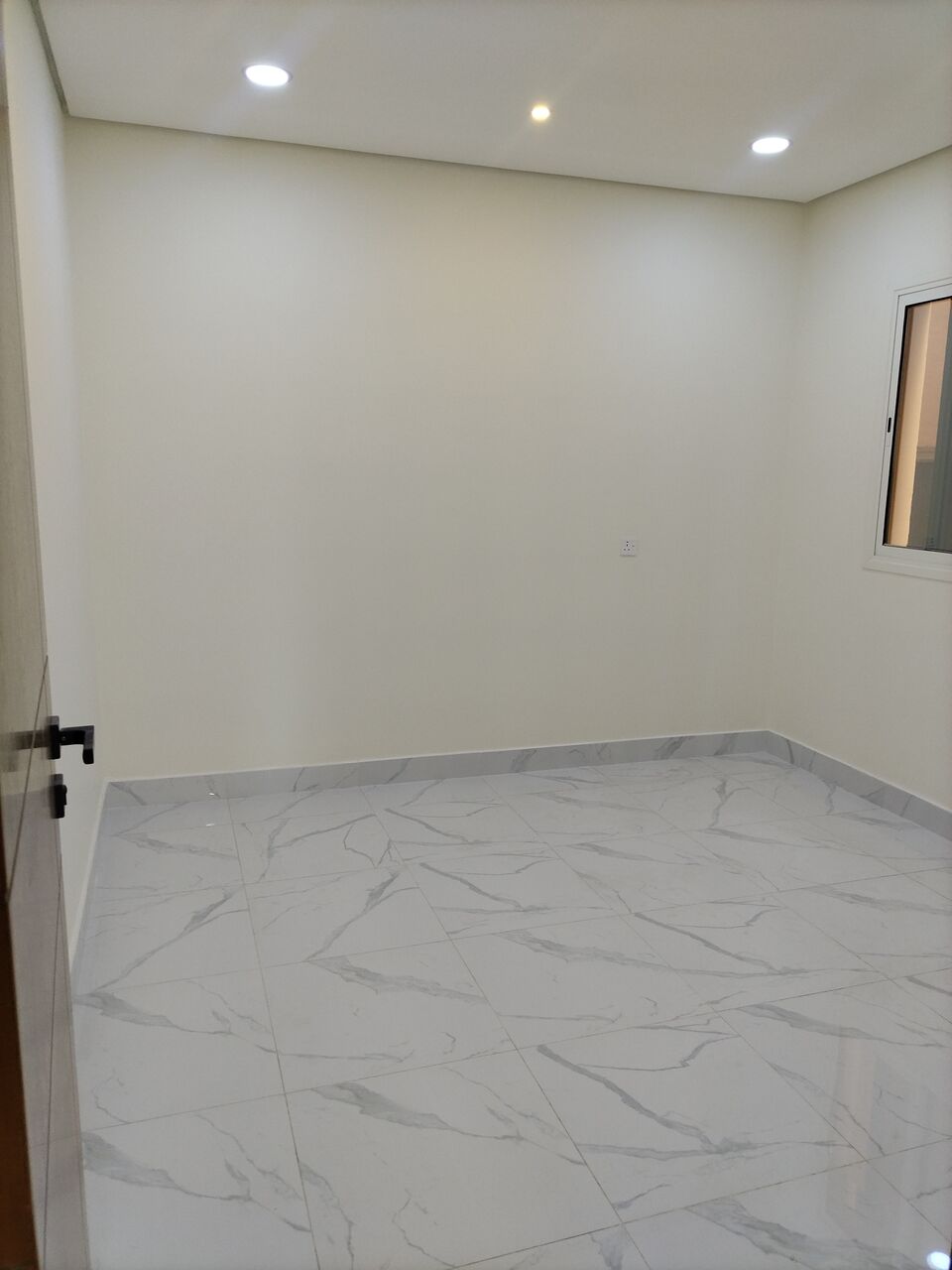 Khobar, Apartments, Flats, Houses & Villas, SAR 26000/month,  2 BR,  Family Apartment For Rent (Two Rooms, Two Bathrooms, Air-conditioned Kitchen, Split Passen