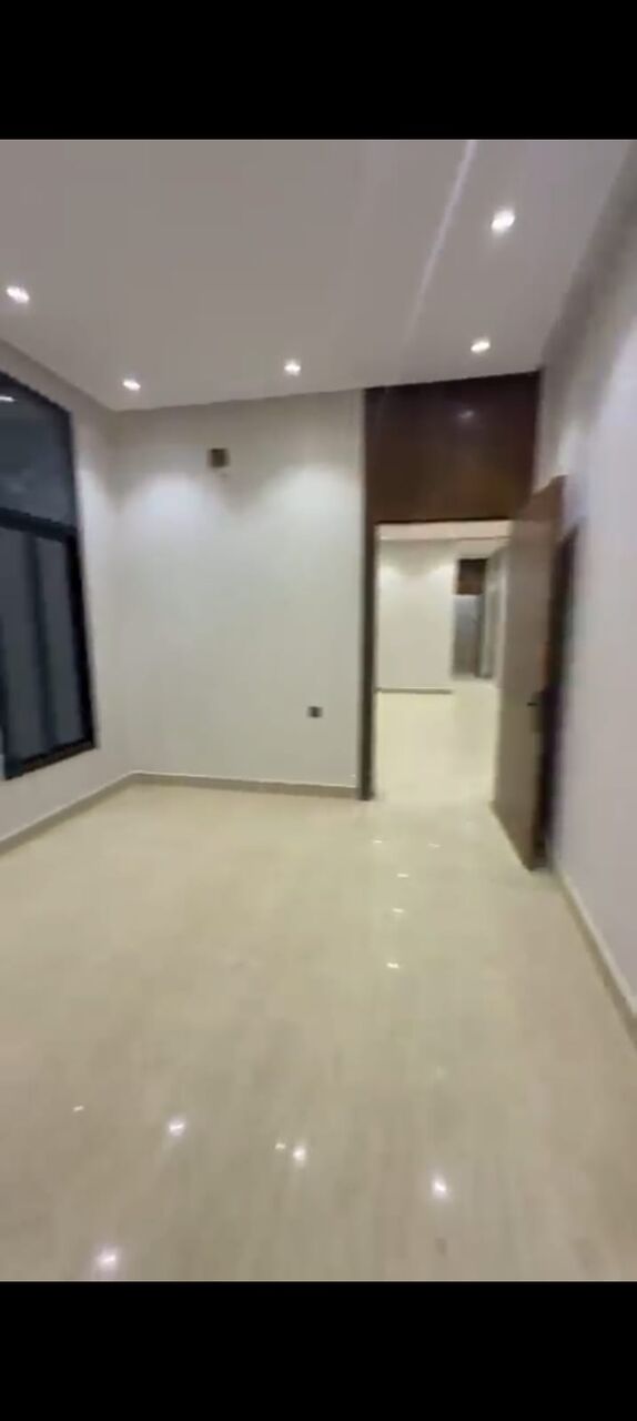 Al Rawdah, Apartments, Flats, Houses & Villas, SAR 60000/year,  5 BR,  NEW Villa Ground Floor With Large 5 Beadrooms With 3 Bath Car Entrance And Loan Plying