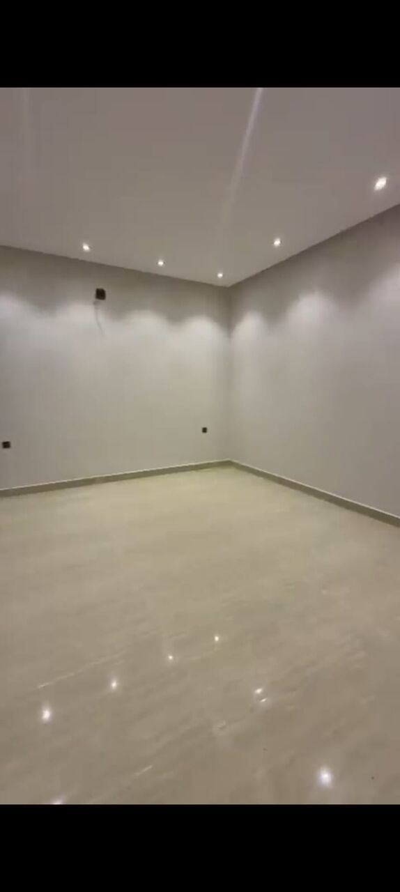 Al Rawdah, Apartments, Flats, Houses & Villas, SAR 60000/year,  5 BR,  NEW Villa Ground Floor With Large 5 Beadrooms With 3 Bath Car Entrance And Loan Plying