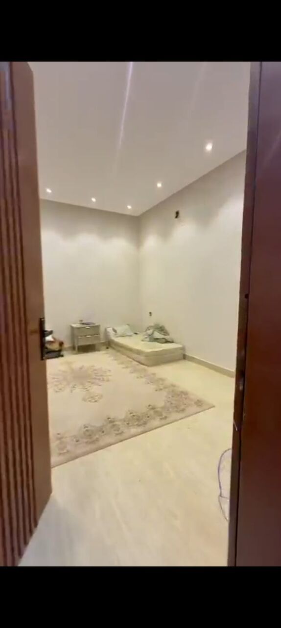 Al Rawdah, Apartments, Flats, Houses & Villas, SAR 60000/year,  5 BR,  NEW Villa Ground Floor With Large 5 Beadrooms With 3 Bath Car Entrance And Loan Plying