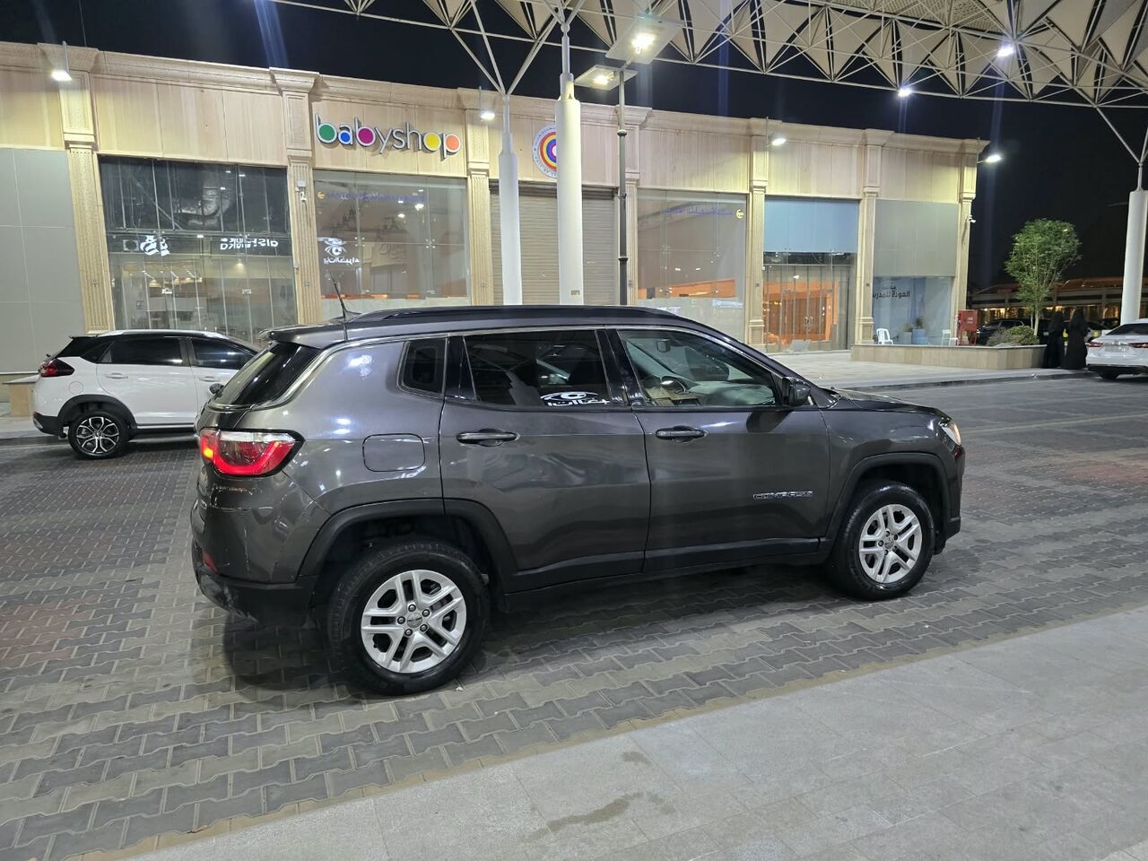 Jeddah, Vehicles, Cars & Trucks , SAR 30000,  Jeep Compass,  2018,  Automatic,  145000 KM,