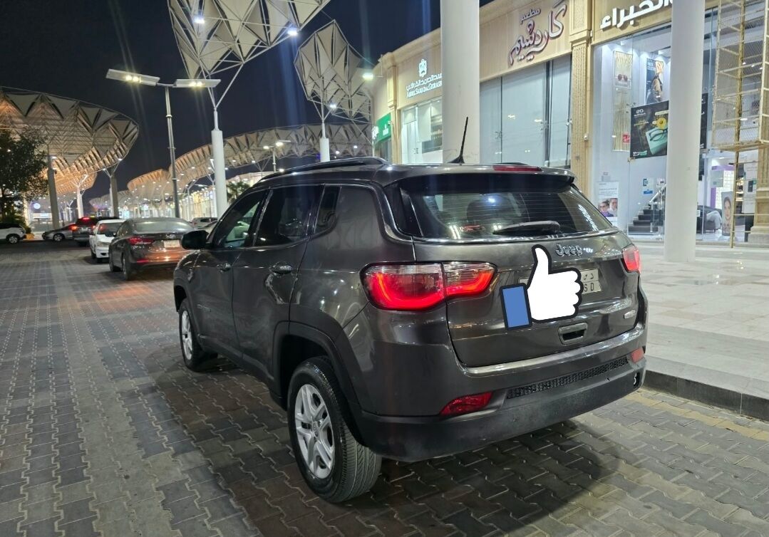 Jeddah, Vehicles, Cars & Trucks , SAR 30000,  Jeep Compass,  2018,  Automatic,  145000 KM,