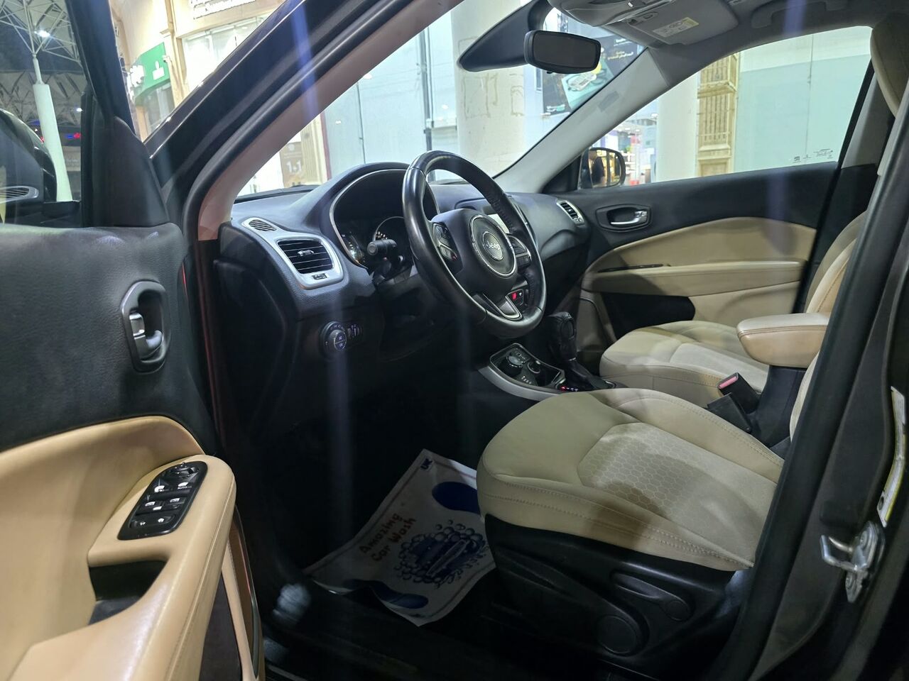 Jeddah, Vehicles, Cars & Trucks , SAR 30000,  Jeep Compass,  2018,  Automatic,  145000 KM,