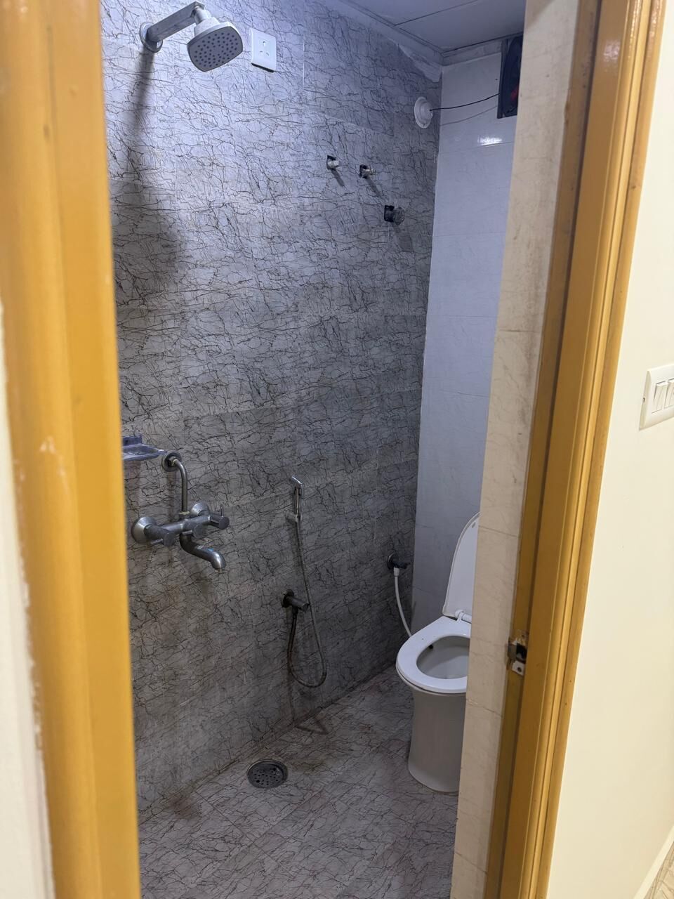 Hyderabad, Real Estate For Sale, INR 6300000/month,  2 BR,  1051 Sq. Feet,  I Want To Sell My Own 2BHk Flat Located At Saidabad