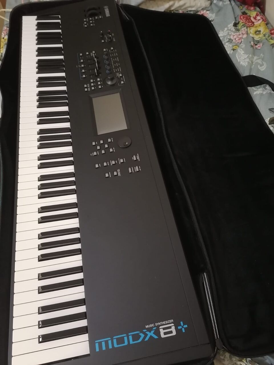 Olaya, Musical Instruments, SAR 7,  YAMAHA MODX8+