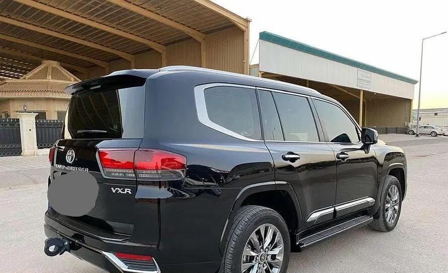 Riyadh, Vehicles, Cars & Trucks , SAR 320000,  Toyota Land Cruiser 300 VXR3,  2024,  Automatic,  46500 KM,
