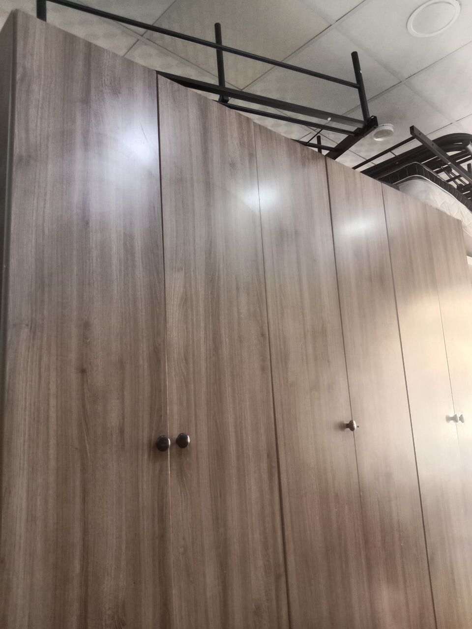 Jubail, Furniture, Riy 900,  6 Door Cabord For Sale.