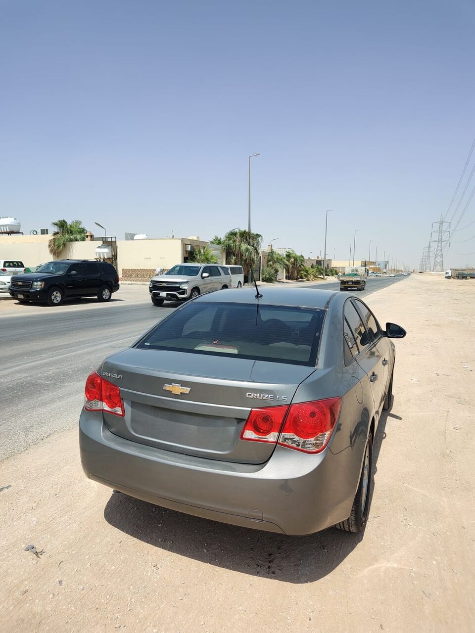 Riyadh, Vehicles, Cars & Trucks , SAR 12500,  Chevrolet Cruze LS,  2010,  Automatic,  196000 KM,  ,