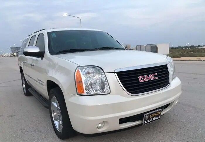 Jubail, Vehicles, Cars & Trucks , SAR 82000,  GMC Yukon 2012 - SLT, Single Owner, Low Mileage, Kept In Storage.low  Km 91.000,  2012,  91000 KM,  Jubail Down Town