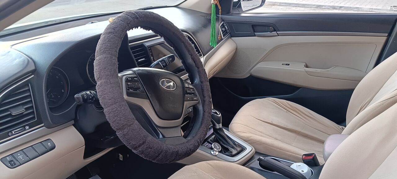 Al Kharj, Vehicles, Cars & Trucks , SAR 34000,  Hyundai Elantra,  2017,  Automatic,  215000 KM,  Elantra  For Sale