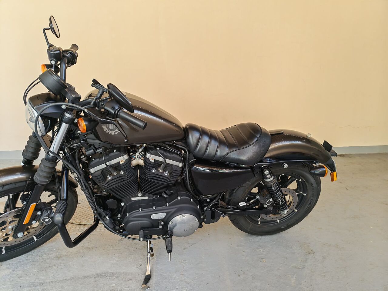 Jeddah, Motorcycles, SAR 36000,  HARLEY-DAVIDSON IRON 883 &ndash; 2020 I Like New, USED Only 2350km